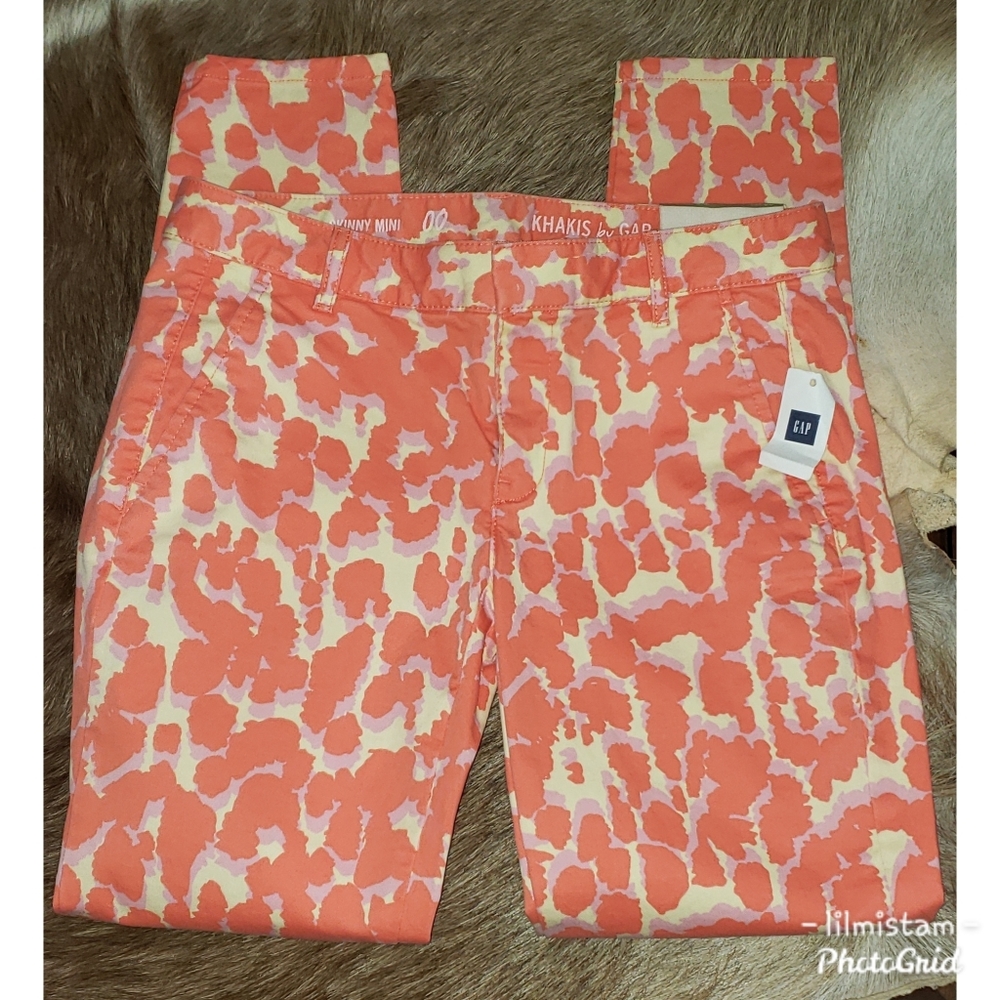Gap Skinny Mini Khakis NWT